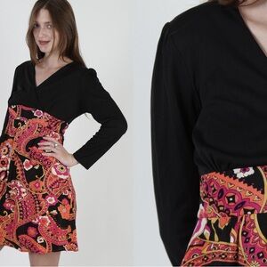 Vintage 70s Psychedelic Floral Dress Black Mod Disco Deep V Wrap Mini Dress